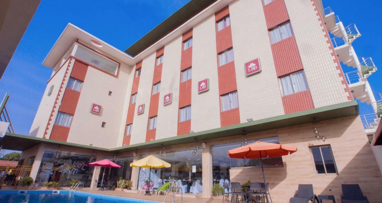 Hotel La Rose Blanche Korhogo Kültér fotó
